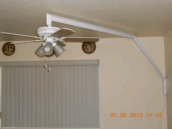 Modular Ceiling Fixture Mounting Device And Method Of Use