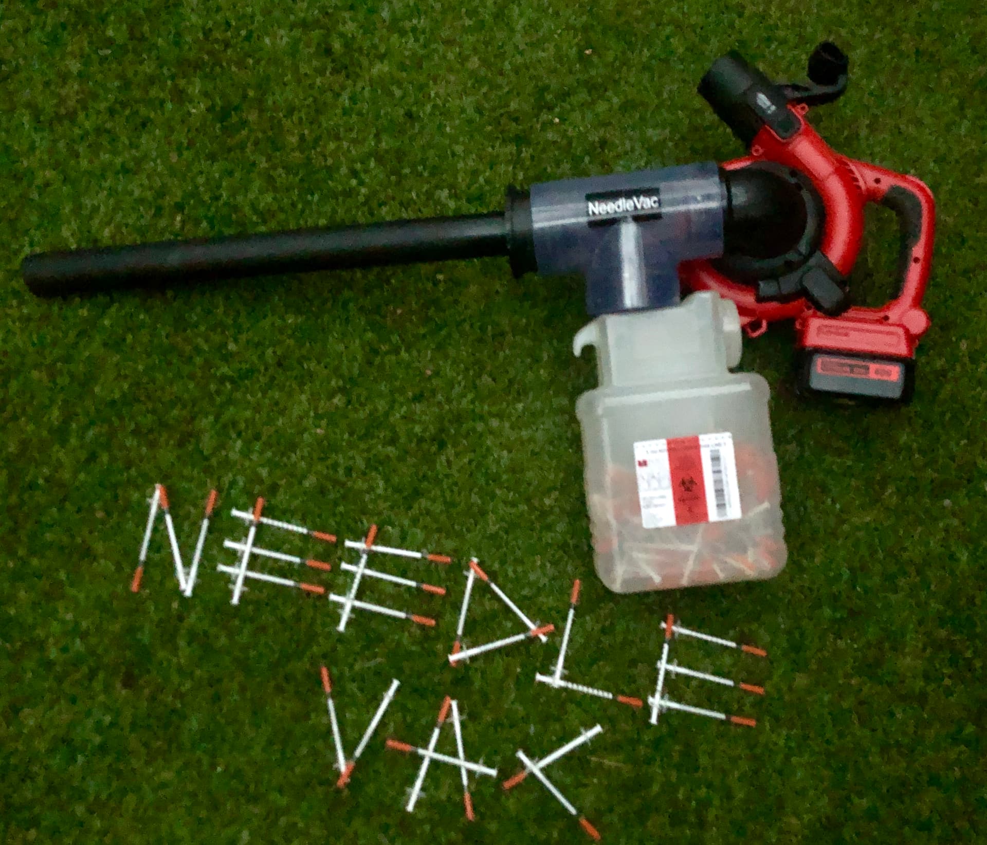 Apparatus And Methods For Safely Collecting And Disposing Of Sharps Waste - Image 3