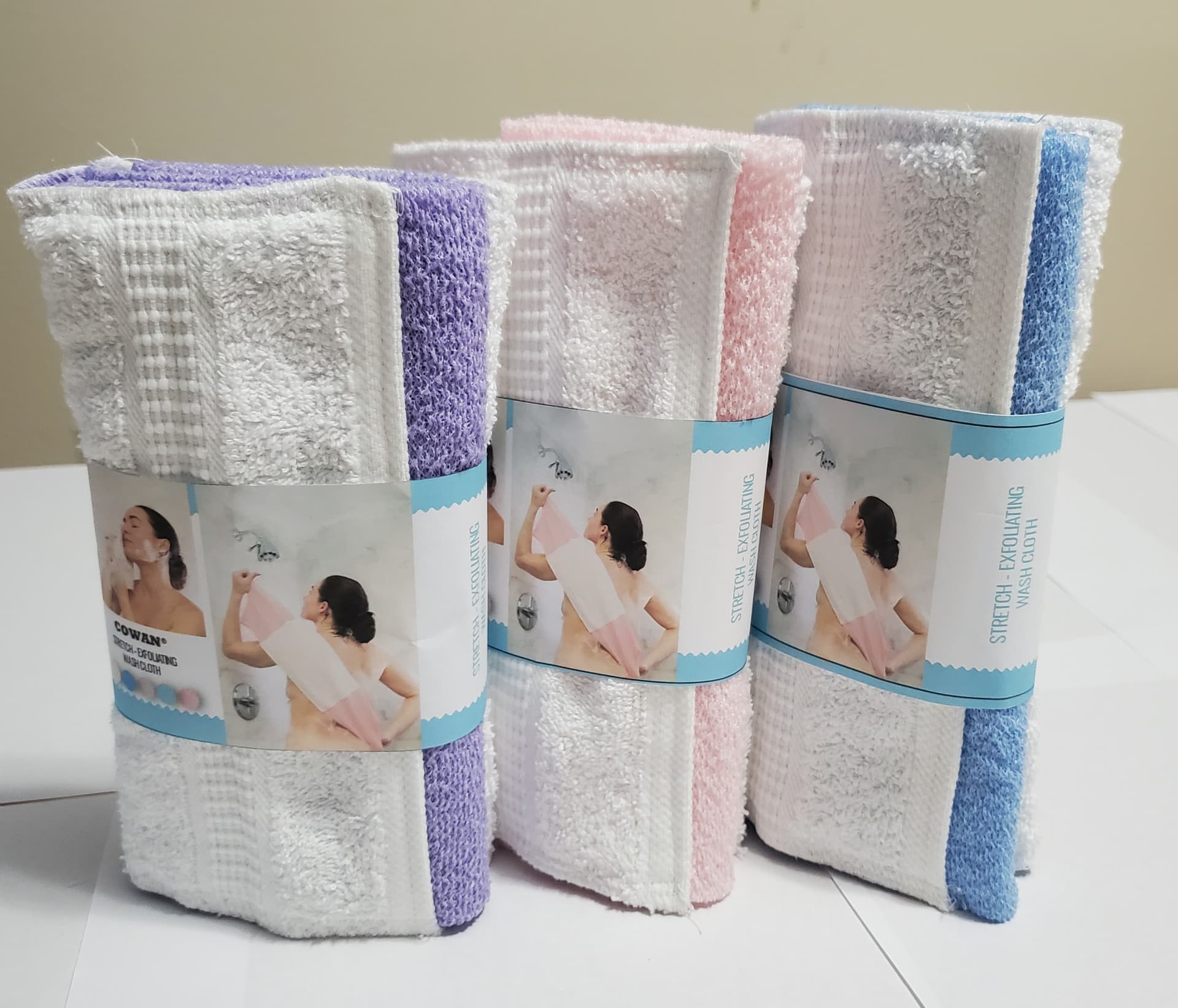 Stretchable Bathing Towel - Image 4