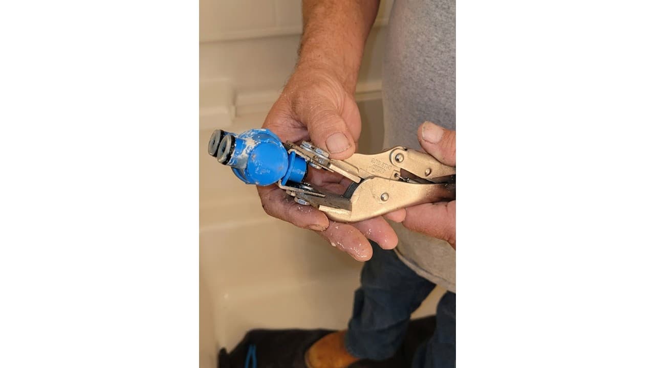 Plumbing Tool Assembly