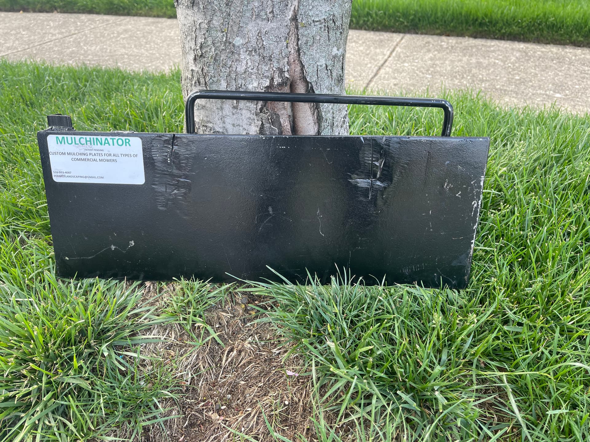 Mulch Diverting Apparatus For A Lawnmower - Image 1