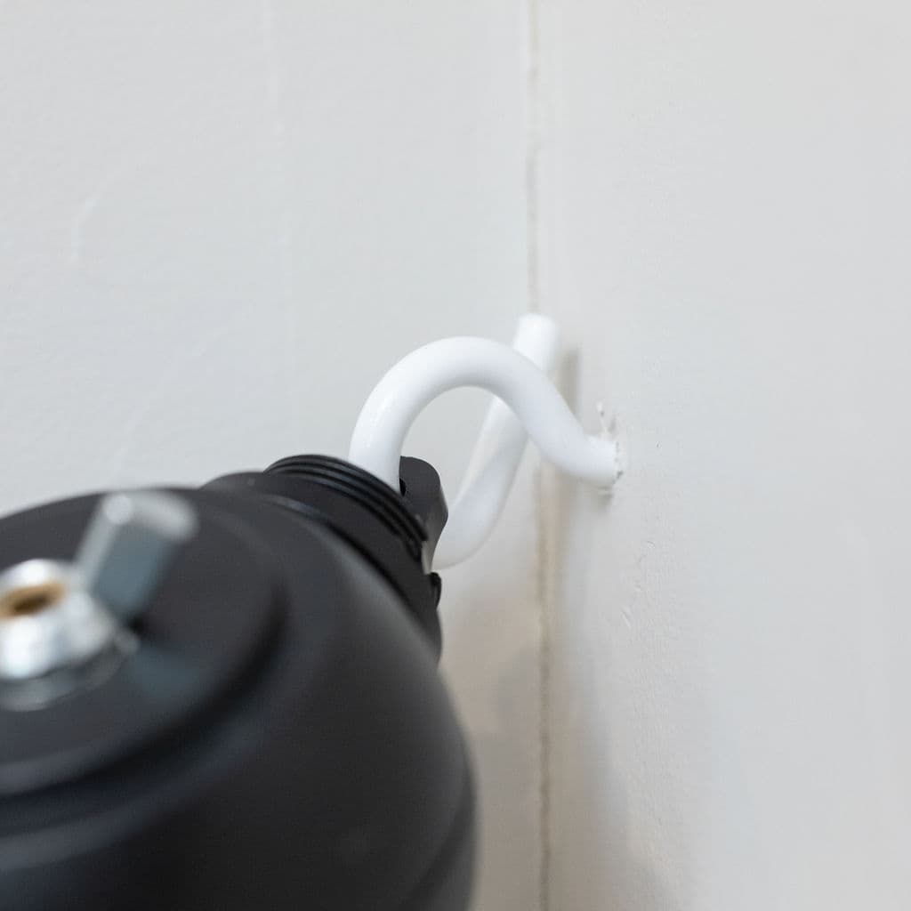 Corner Picture Hanger - Image 2